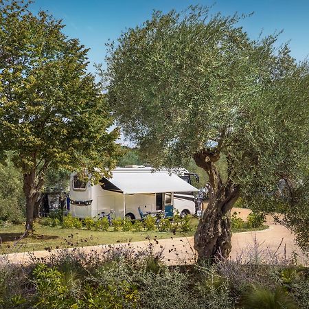 Maistra Camping Koversada Uncovered Naturist Pitches فيرسار المظهر الخارجي الصورة